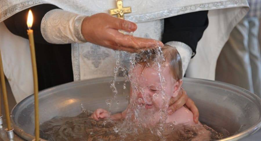 Крещение взрослого человека: правила, что нужно знать