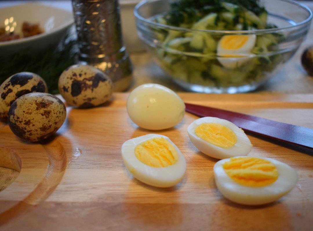 Яйца при грудном вскармливании (вареные, жареные, всмятку)