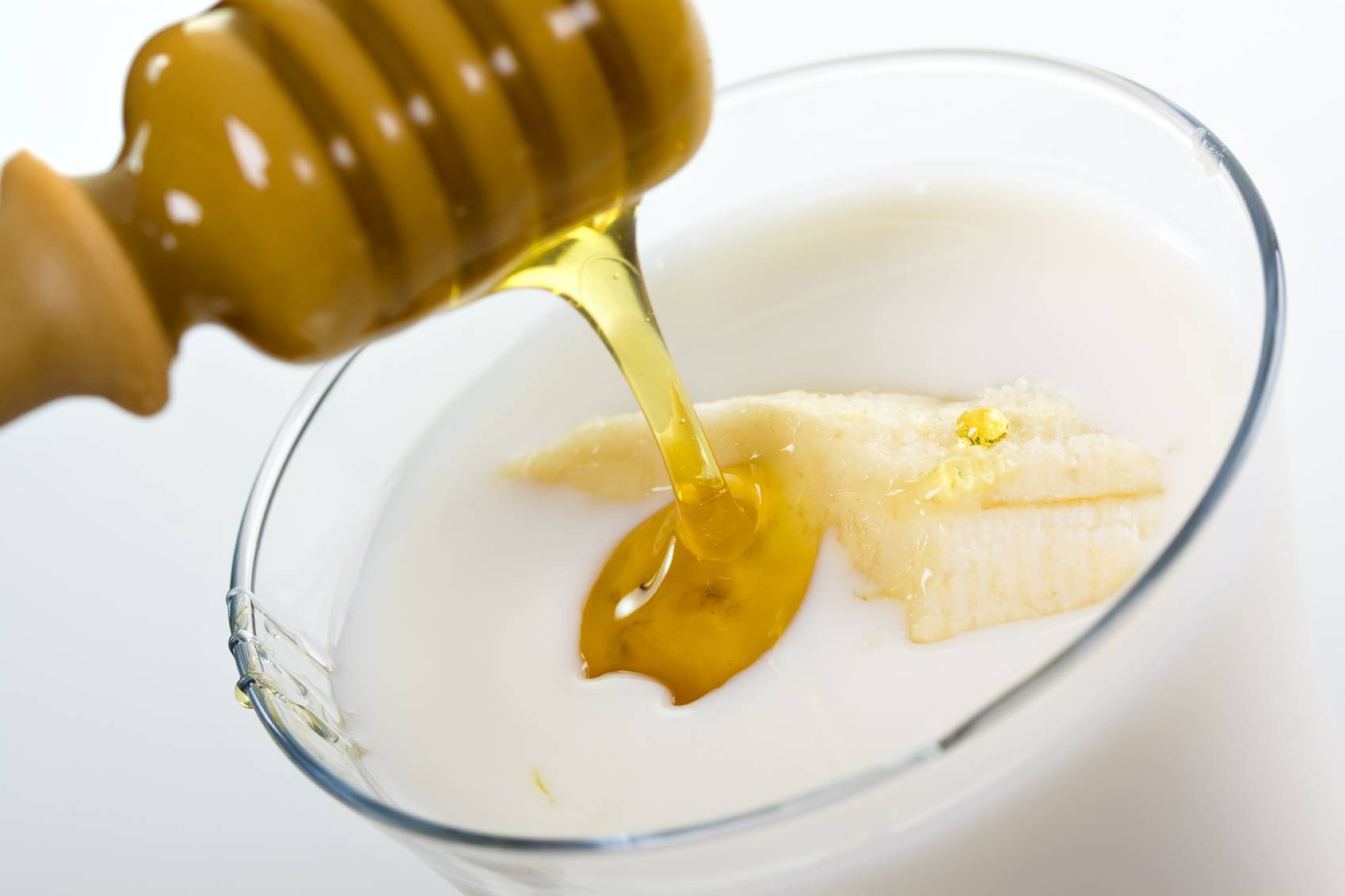 Банан с молоком от кашля: рецепт ребенку и взрослому, отзывы