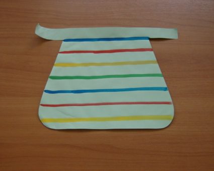 Украшение фартука средняя группа рисование