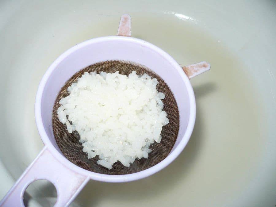 Как правильно сварить рисовый отвар от диареи?
