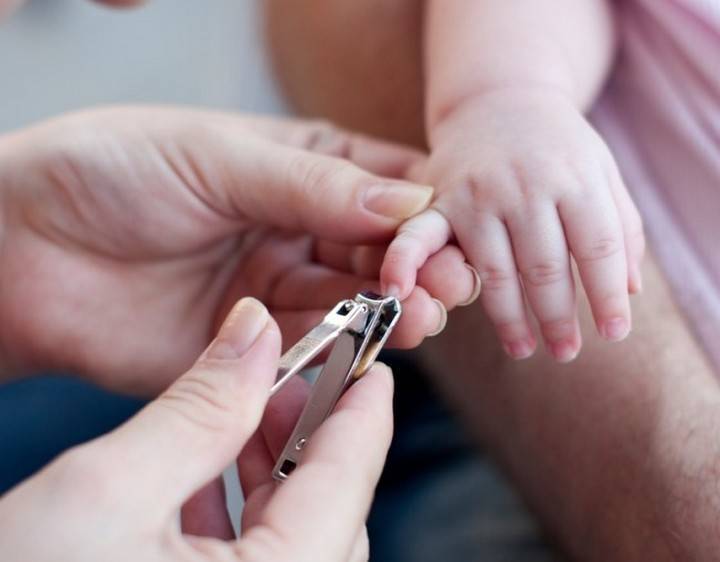 Уход за ногтями ребенка. как правильно подстригать ногти новорожденному ребенку
