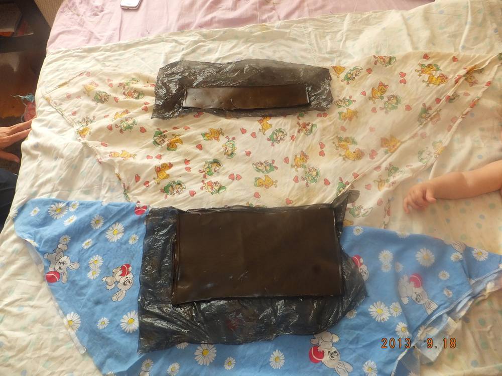 Парафиновые сапожки для детей в домашних условиях: как делать и для чего они нужны?