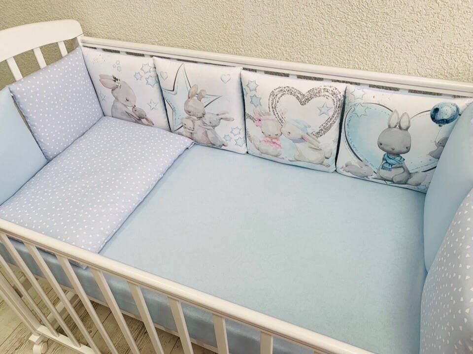 Размеры детского постельного белья в кроватку - пододеяльник и простыни на резинке, таблица стандартов комплектов для новорожденных