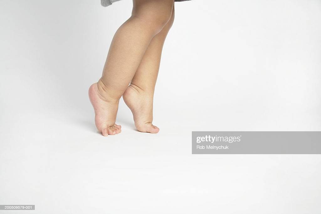 Вопрос-ответ.   хождение на носочках при аутизме у ребенка