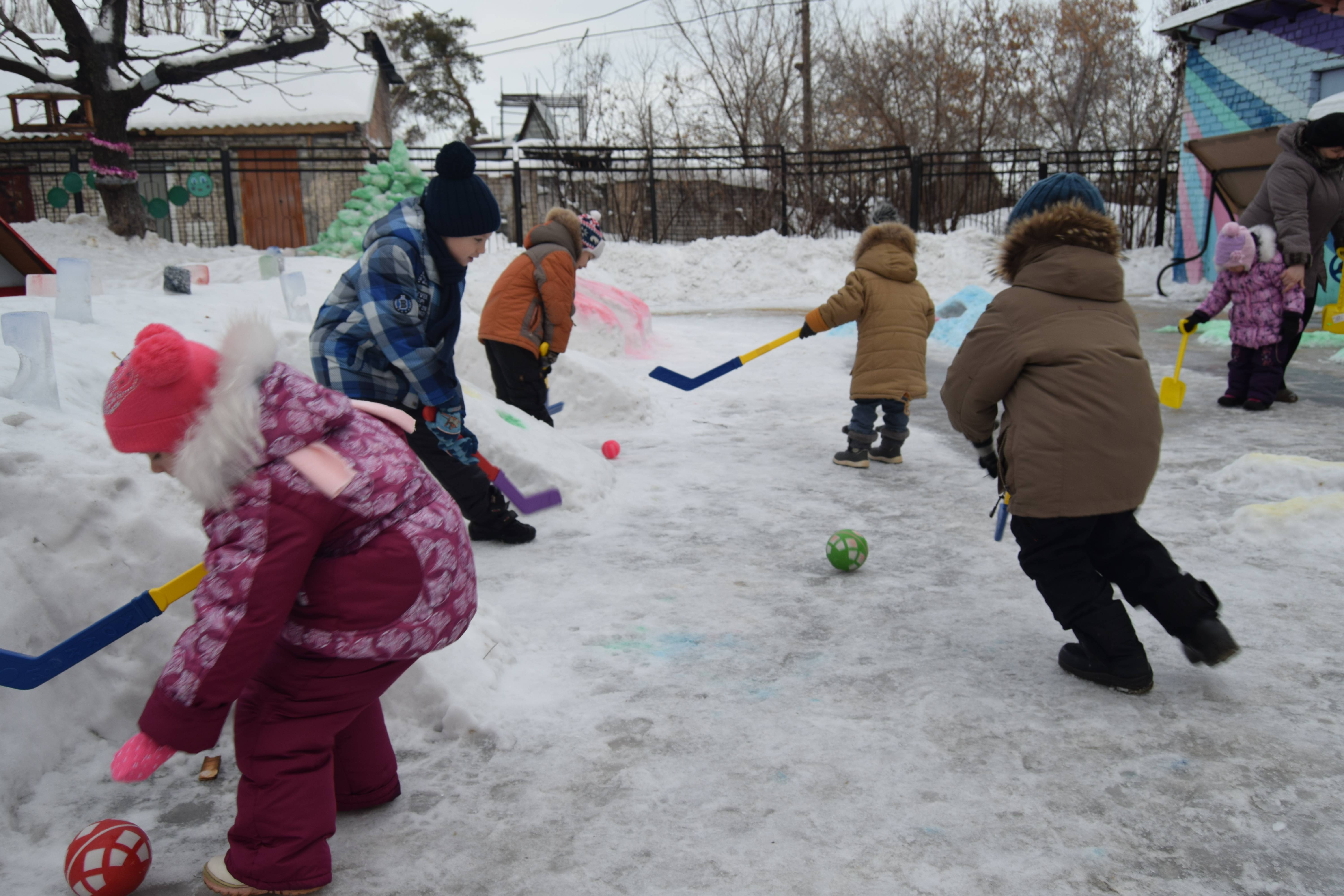 Игры для детей зимой на улице