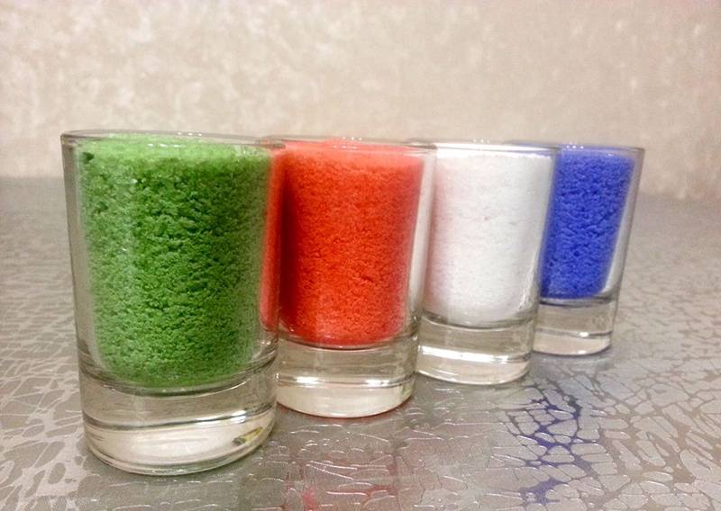 Как покрасить кварцевый песок в домашних условиях?