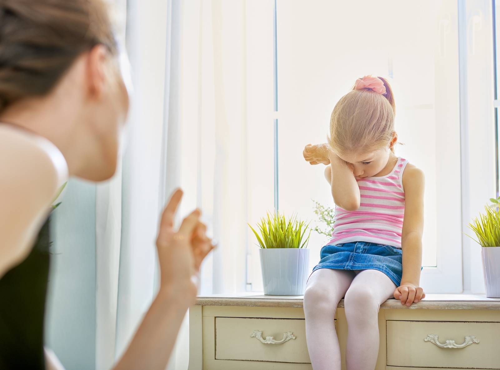 12 вопросов о детских капризах: отвечает психолог елена кравцова