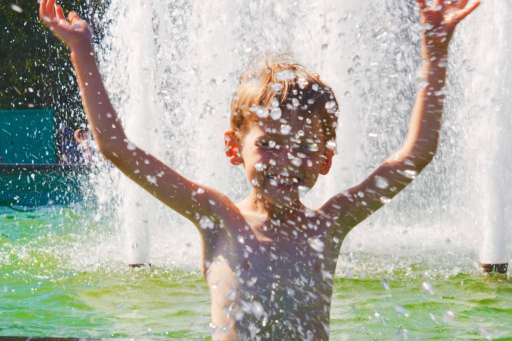 11 правил безопасности для детей в летнюю жару