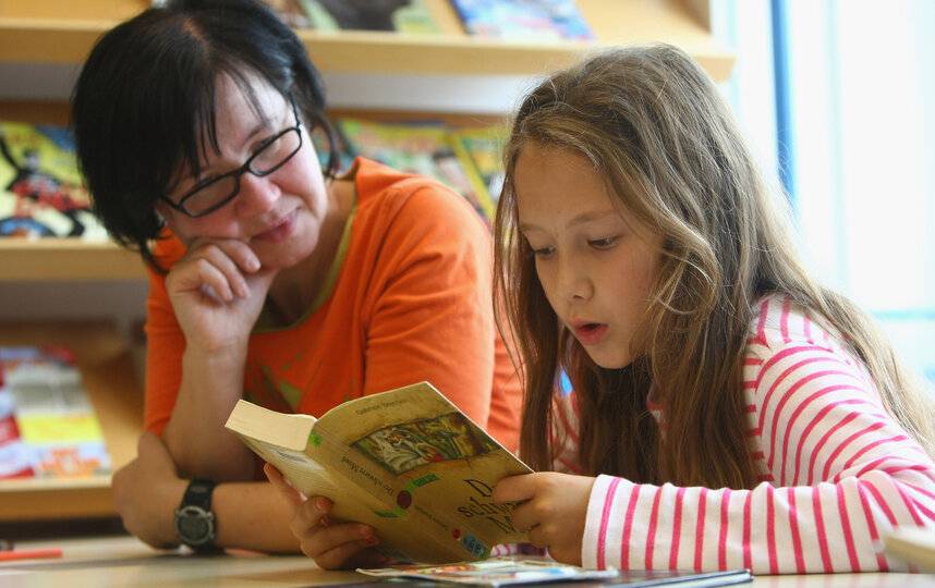6 или почти 8: во сколько лет отдавать ребенка в школу? | бебинка