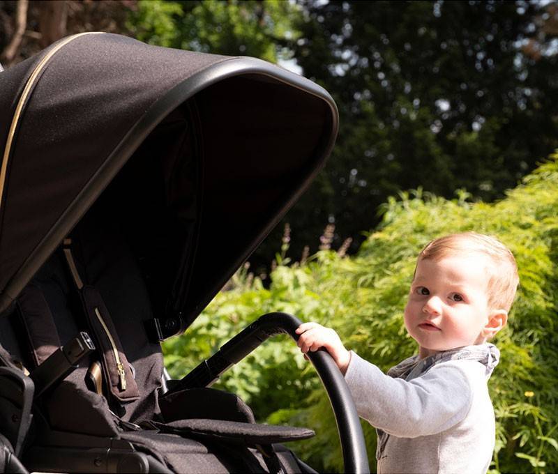 Как правильно выбрать коляску для малыша