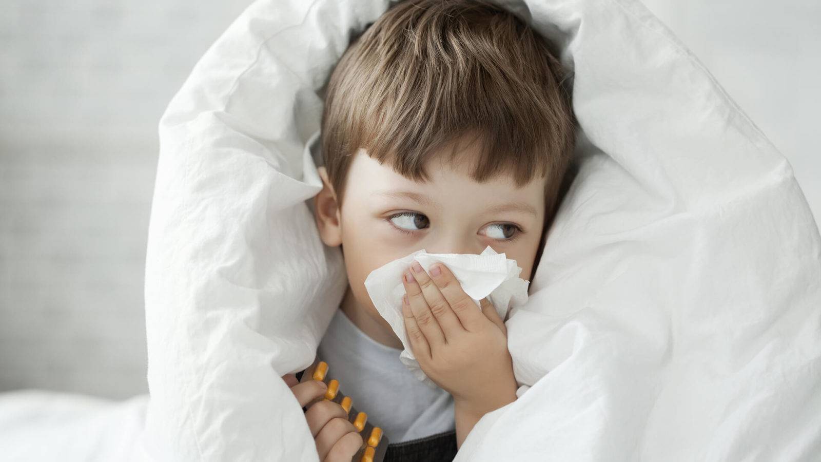 Что угрожает детскому здоровью и как снизить риск заболеть в разгар эпидемии?