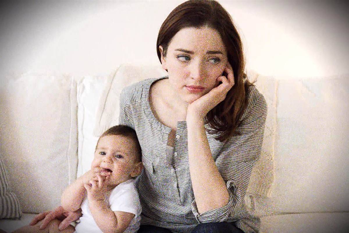 12 странных привычек, которыми «болеют» молодые мамы