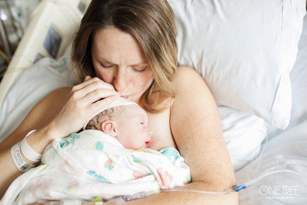10 важных дел в роддоме. чем заняться маме после родов