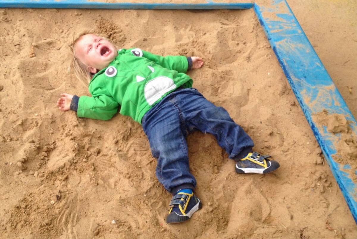 Конфликты на детской площадке: как помочь своему ребенку - parents.ru