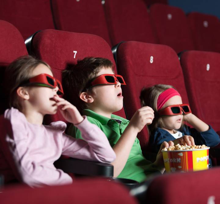 Можно ли детям в кино без взрослых. дети в кино: правила посещения и возрастные ограничения