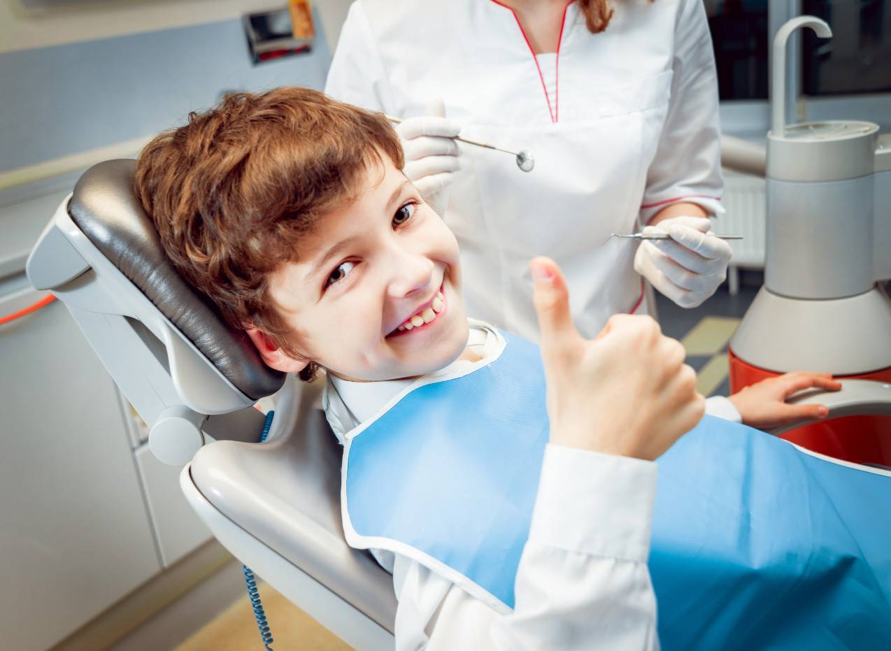 Присутствие родителей в кабинете стоматолога при лечении зубов у детей | "максима" стоматологическая клиника
