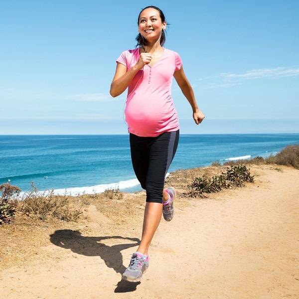 Спорт для беременных: на каких сроках во время беременности можно заниматься фитнесом?