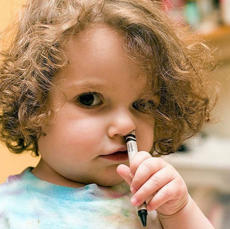 Что делать при попадании инородного тела в нос ребёнку? рекомендации врача для родителей