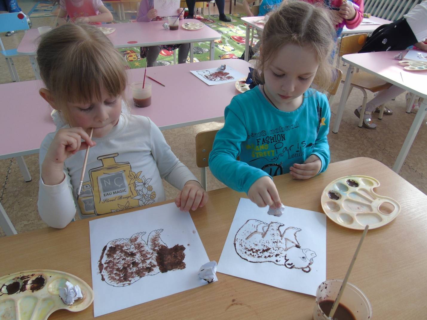 Конспект занятия по рисованию с использованием нетрадиционной техники рисования ладошками «солнышко» в средней группе. воспитателям детских садов, школьным учителям и педагогам - маам.ру
