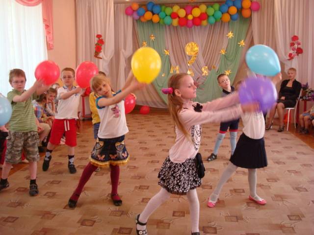 Танцы для детей трех лет - когда учить ребенка танцевать