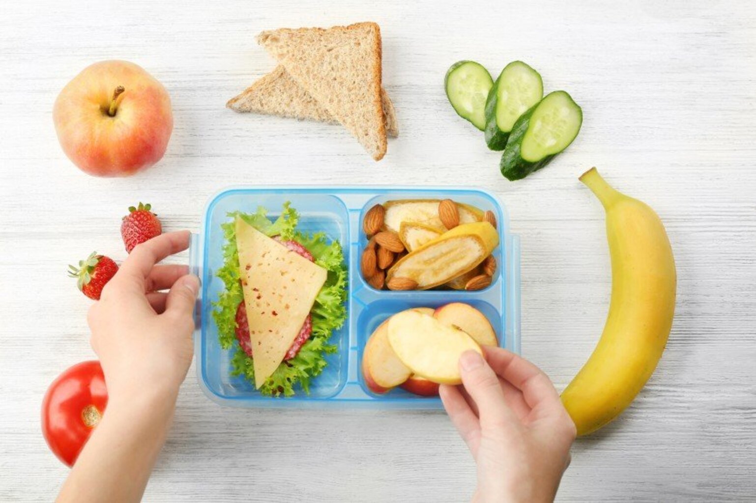 Что дать ребенку в школу для перекуса: 20 вкусных идей