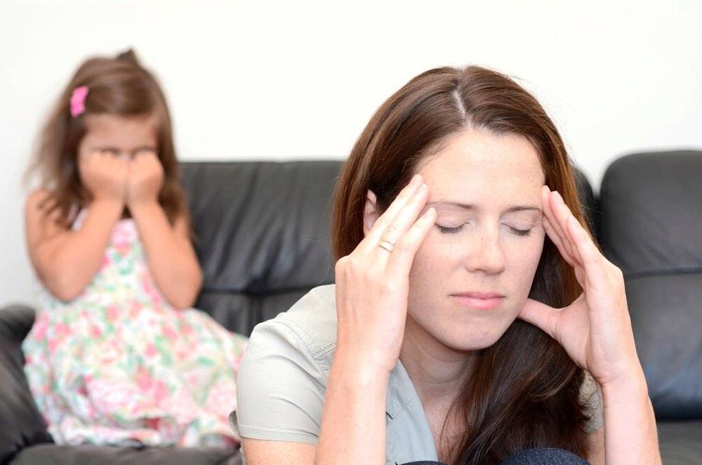 Раздражают разговоры с мамой - 2 совета психологов, консультации