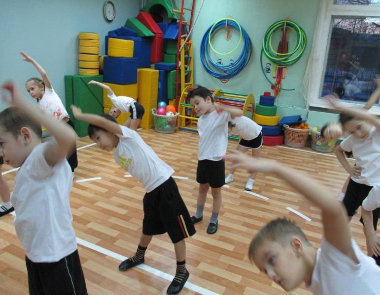 Как провести утреннюю гимнастику в средней группе детского сада