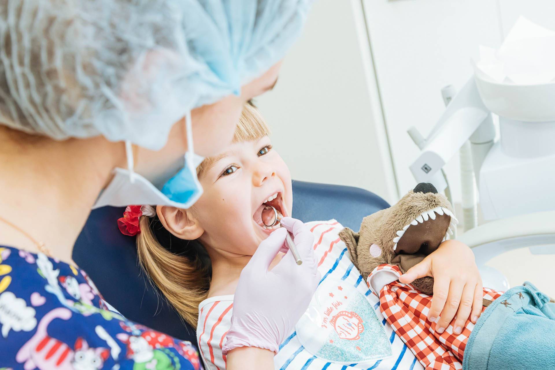 Болезни зубов и десен у детей: стоматит, кариес, гингивит, пародонтит — стоматология «все свои!» — официальный сайт