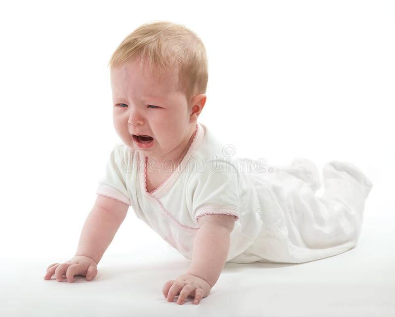 Почему годовалый ребенок дерется, кусается, щипается и бьет маму по лицу? что делать, если ребенок 1 год дерется?