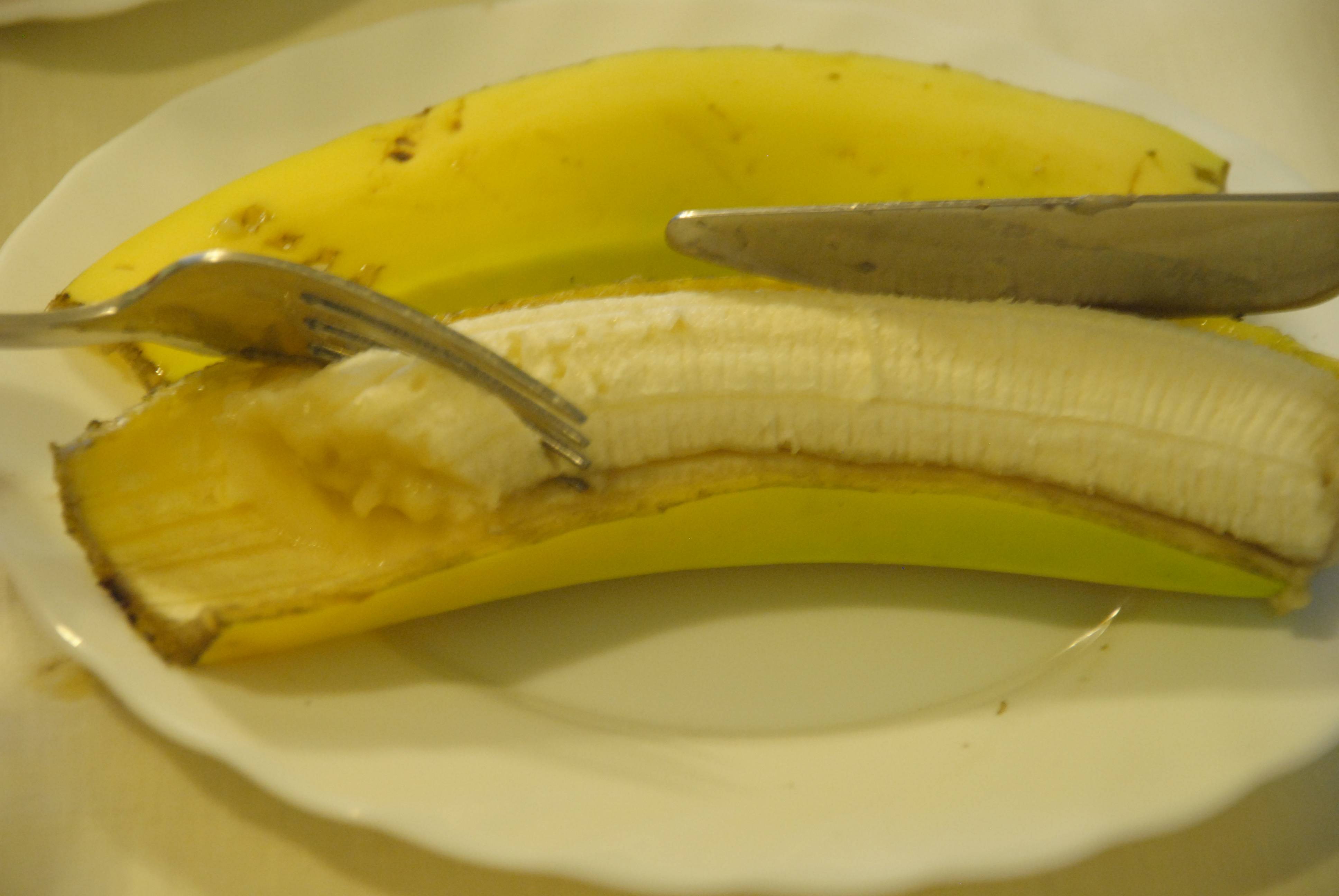 Как есть банан по этикету