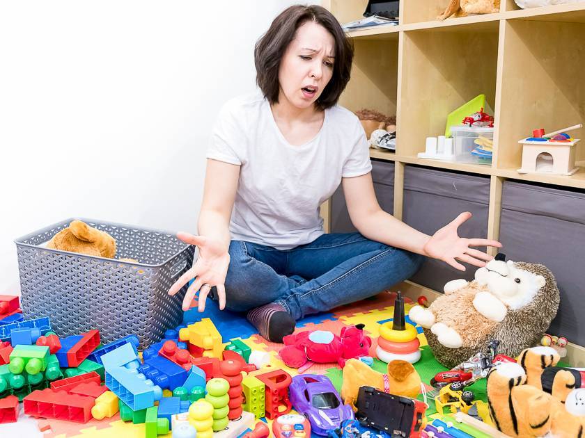 Как заставить ребёнка убирать игрушки - портал обучения и саморазвития