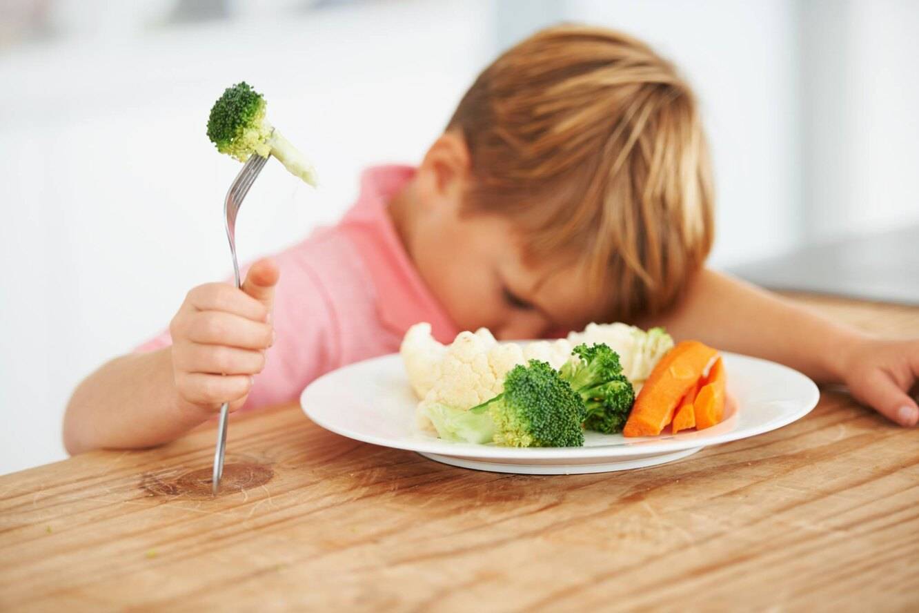 Овощи и фрукты для детей: как приучить их кушать?