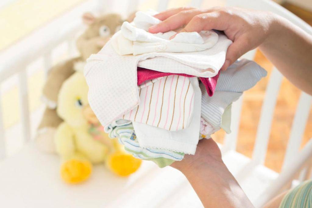 Стирка детских вещей новорожденного в стиральной машине