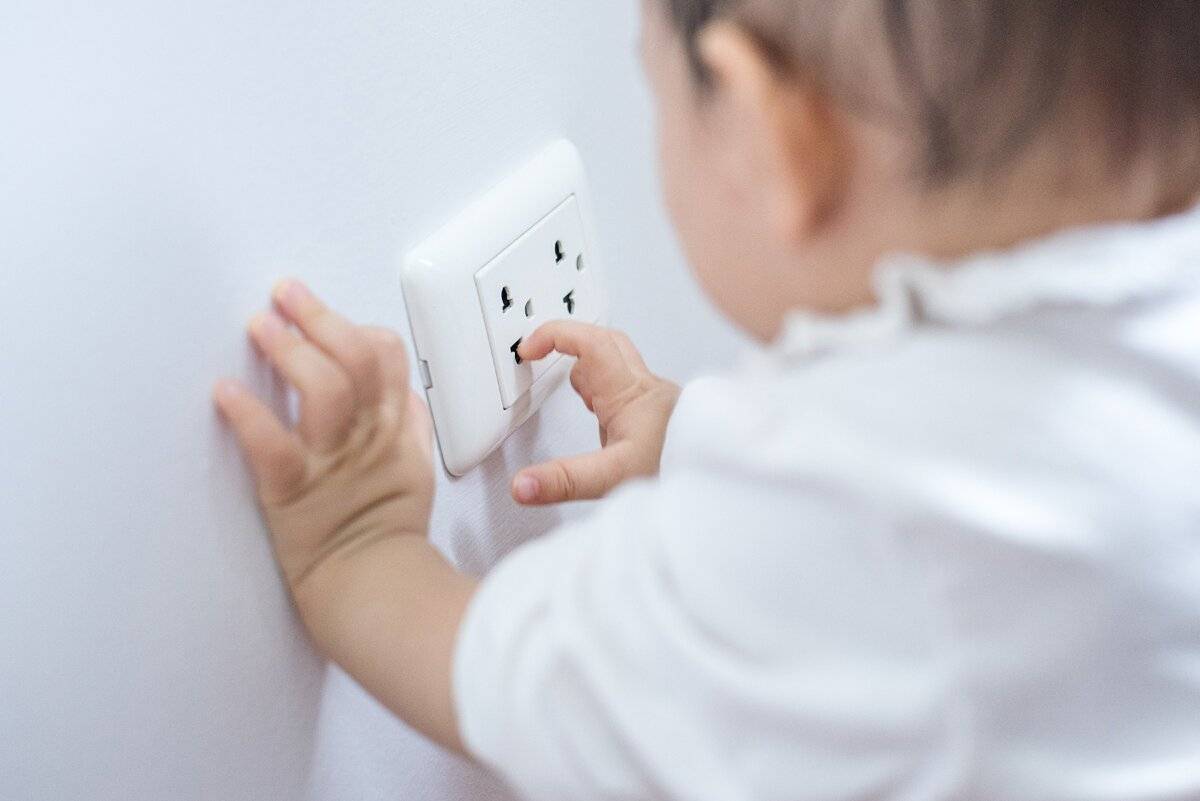 Как сделать дом безопасным для ребенка? важные рекомендации для родителей