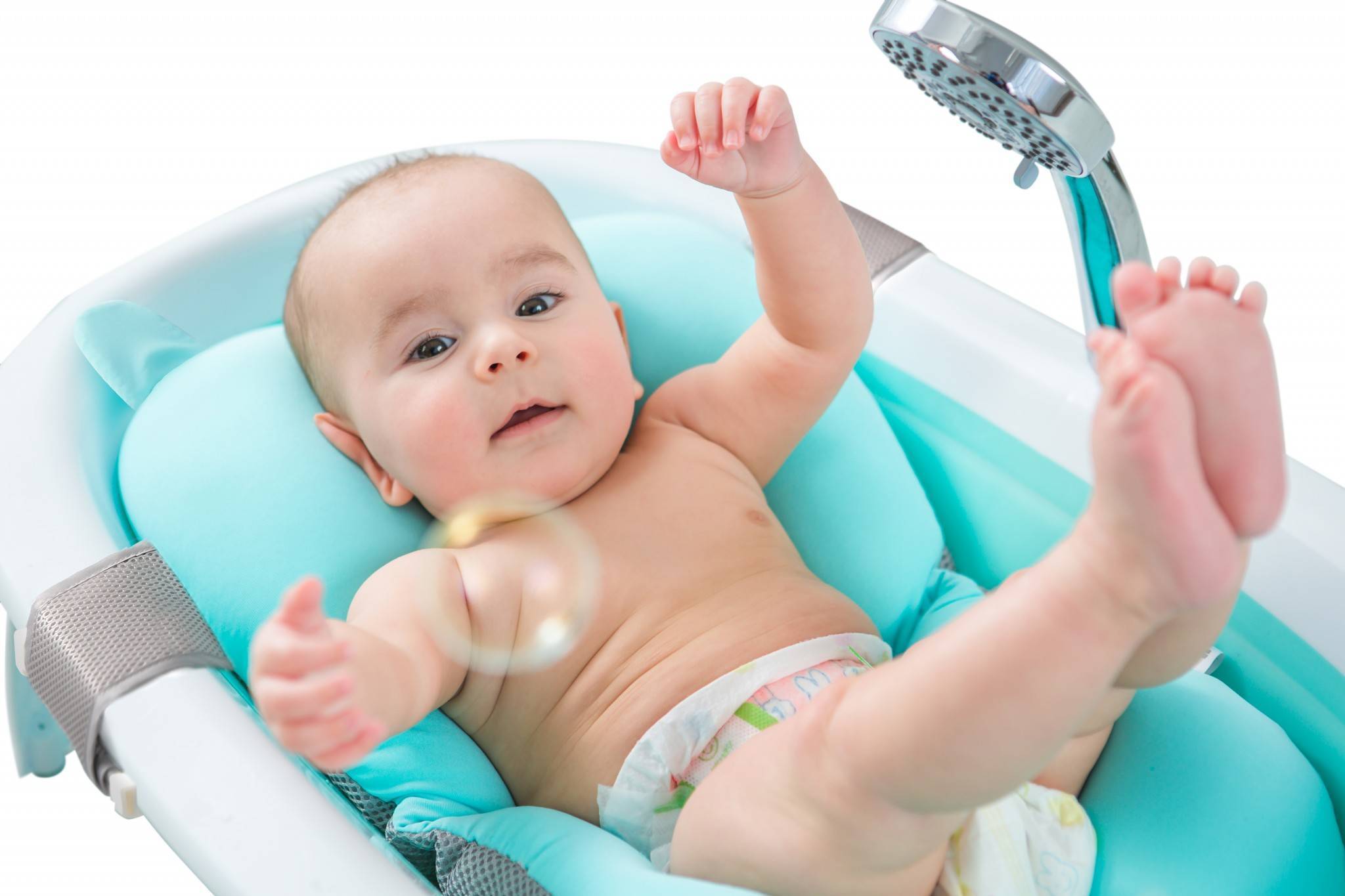 Воздушные ванны для новорожденного: как устраивать закаливание воздухом?