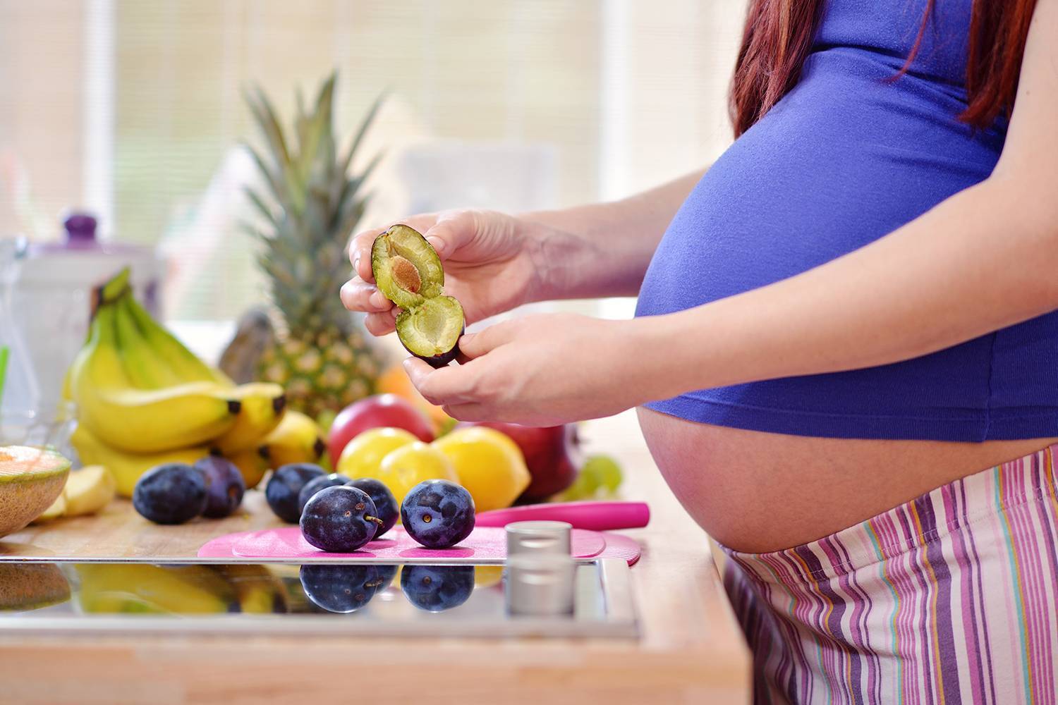 Изжога во втором триместре. Питание для беременных. Беременность и еда.