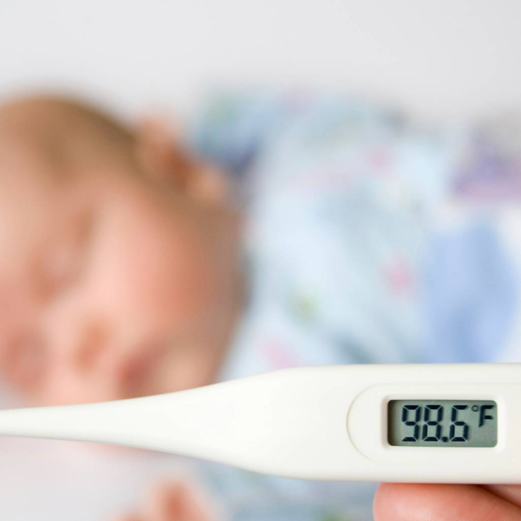 Рвота и температура у ребенка