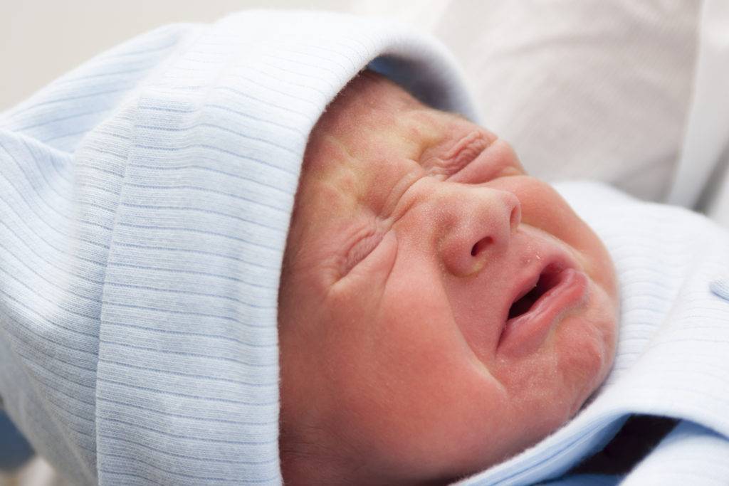 Капризный ребенок • почему дитя постоянно плачет без причины
капризный ребенок: почему дитя постоянно плачет? - amel smart clinic