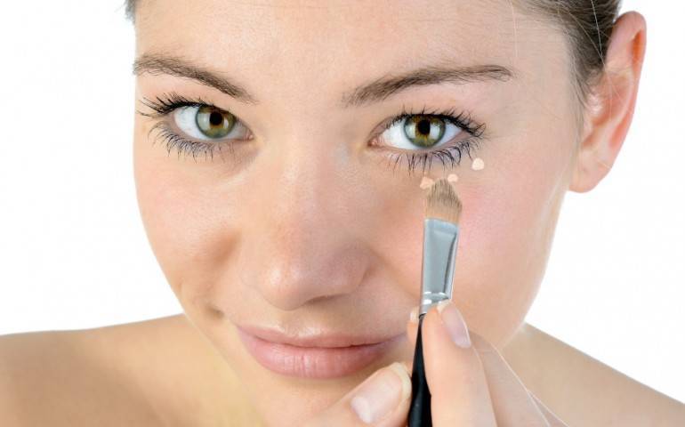 Уход за кожей вокруг глаз - особенности ухода за кожей век