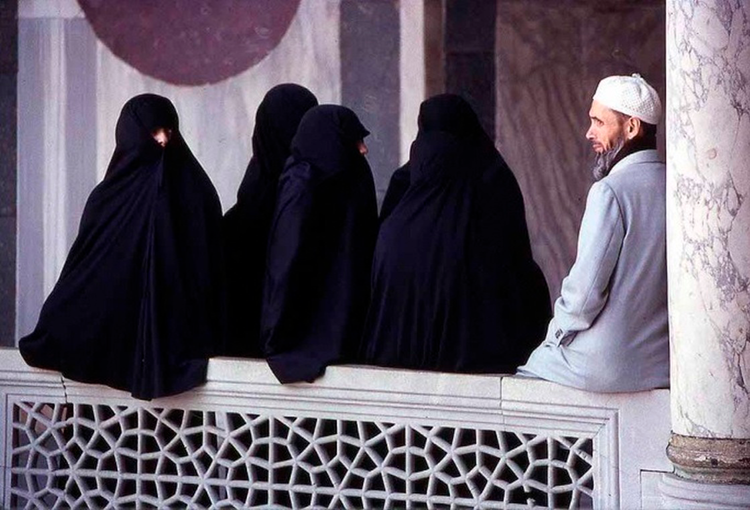 Многоженство в исламе: условия, правила почему в исламе разрешено многоженство?