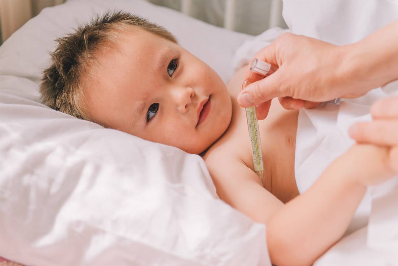 Пониженная температура у ребенка – что делать, причины гипотермии у детей