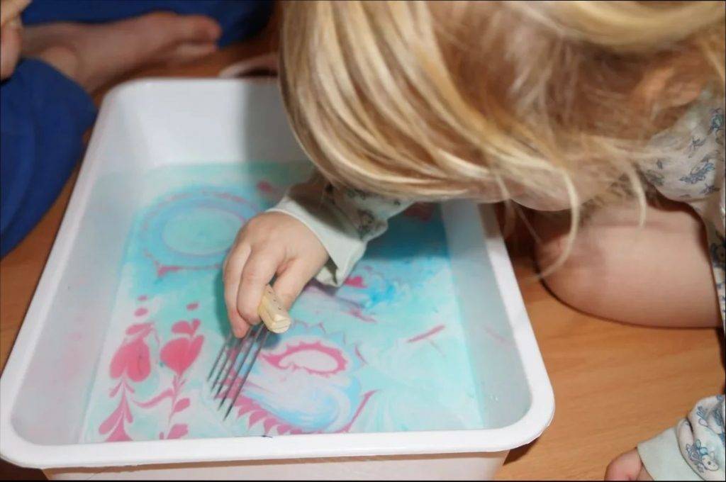 «эбру»: рисование на воде в домашних условиях для детей, занятия в детском саду