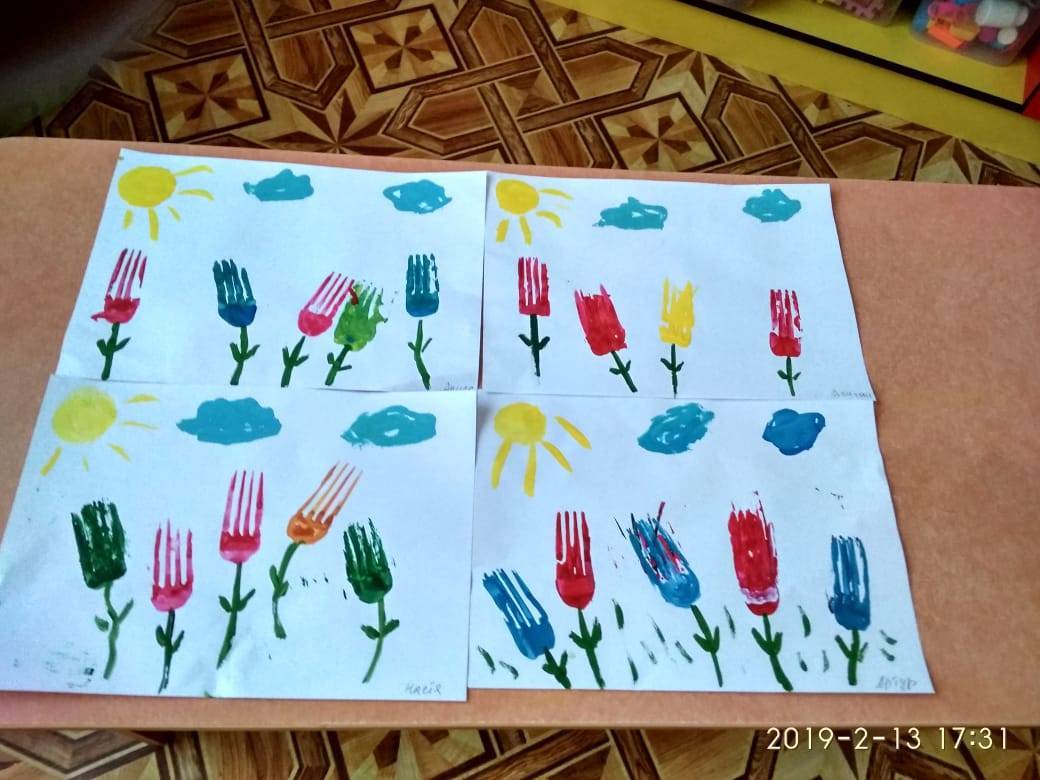 Занятие по нетрадиционному рисованию для детей второй младшей группы «мухомор» (техника «рисование пальчиками»). воспитателям детских садов, школьным учителям и педагогам - маам.ру