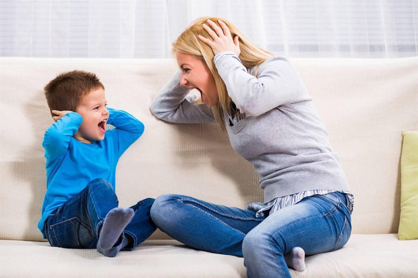 7 грубых ошибок родителей во время ссор с детьми