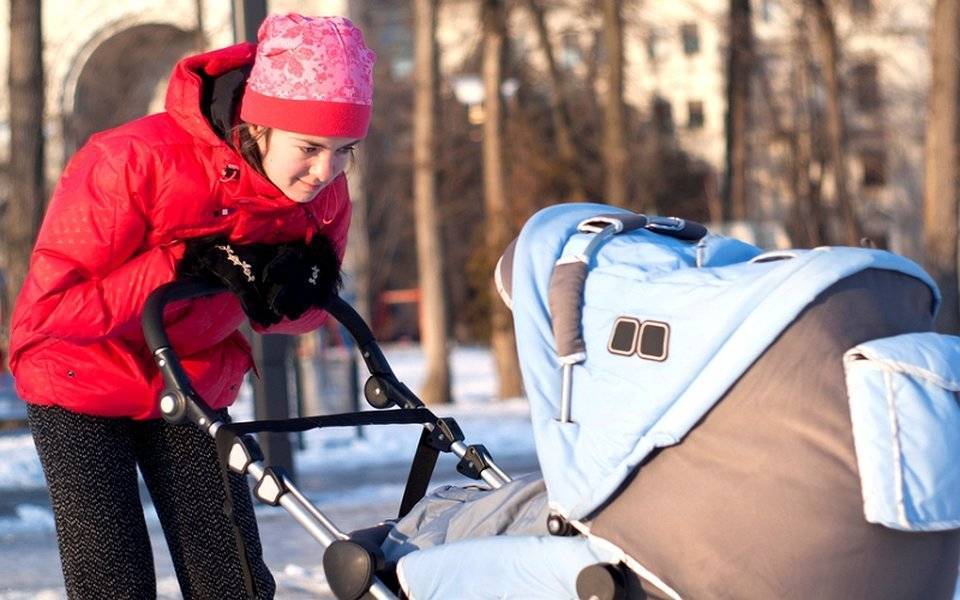 Можно ли гулять с ребенком, если нет температуры при орви